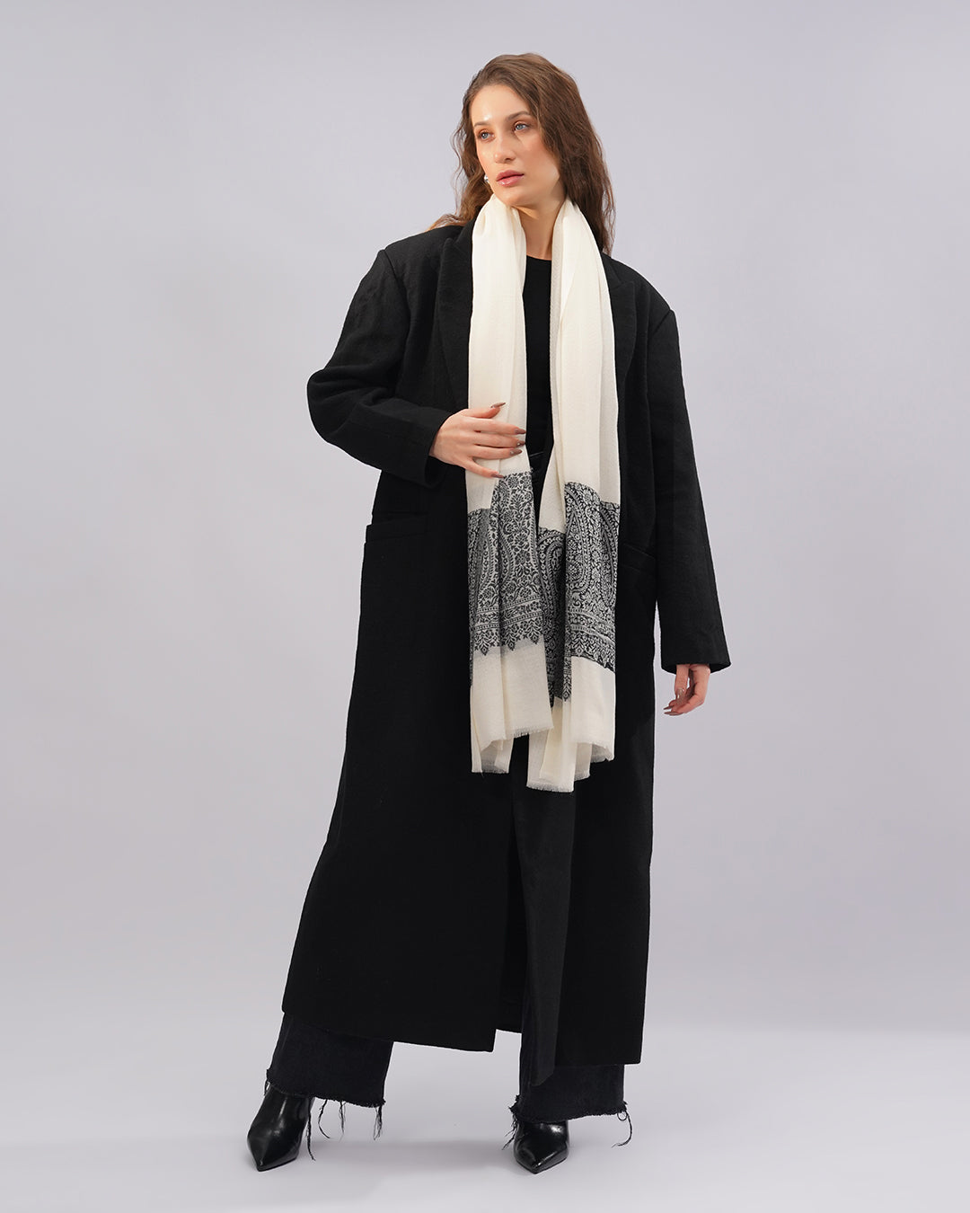 Ivory Noir