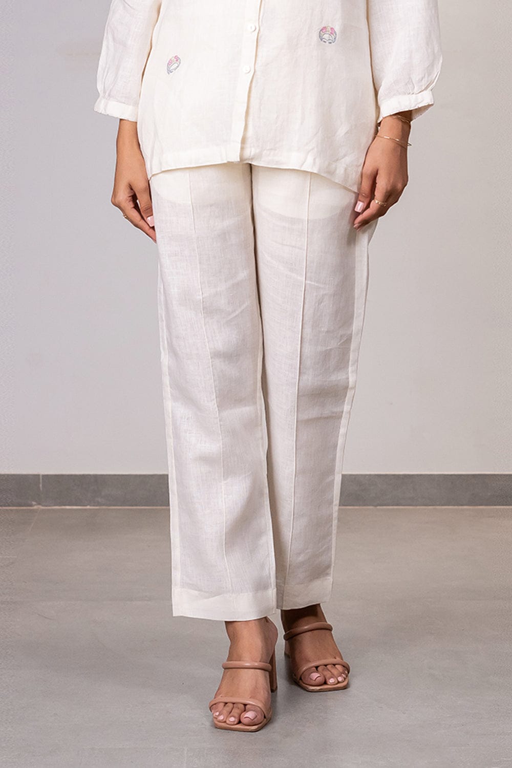 Tucks Pants - White