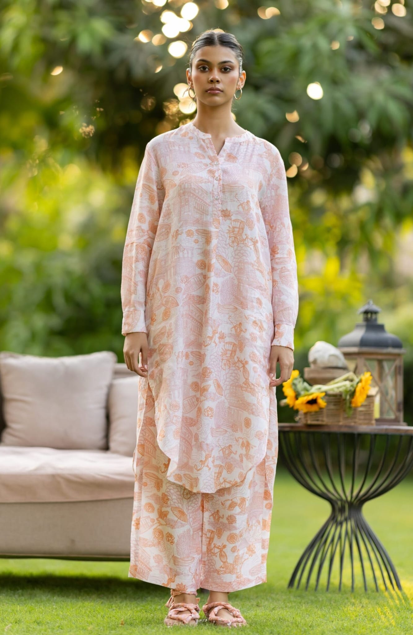 Banaras - floral orange