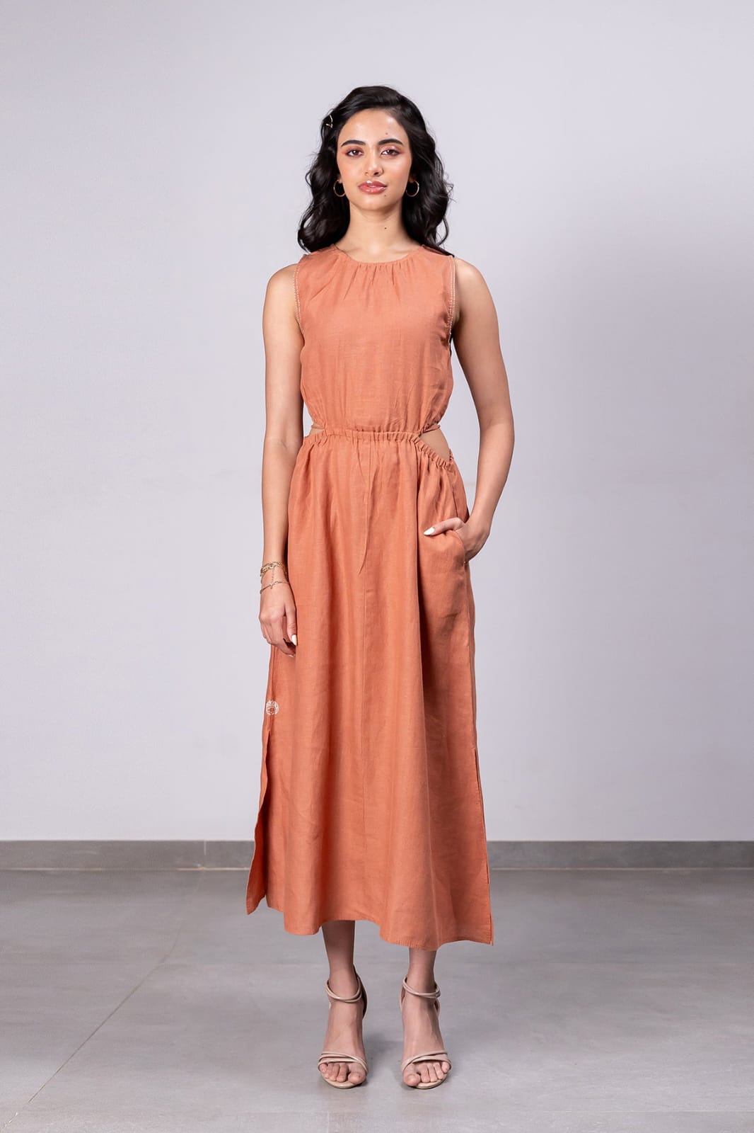 Linen Laurel Dress - Sand Brown