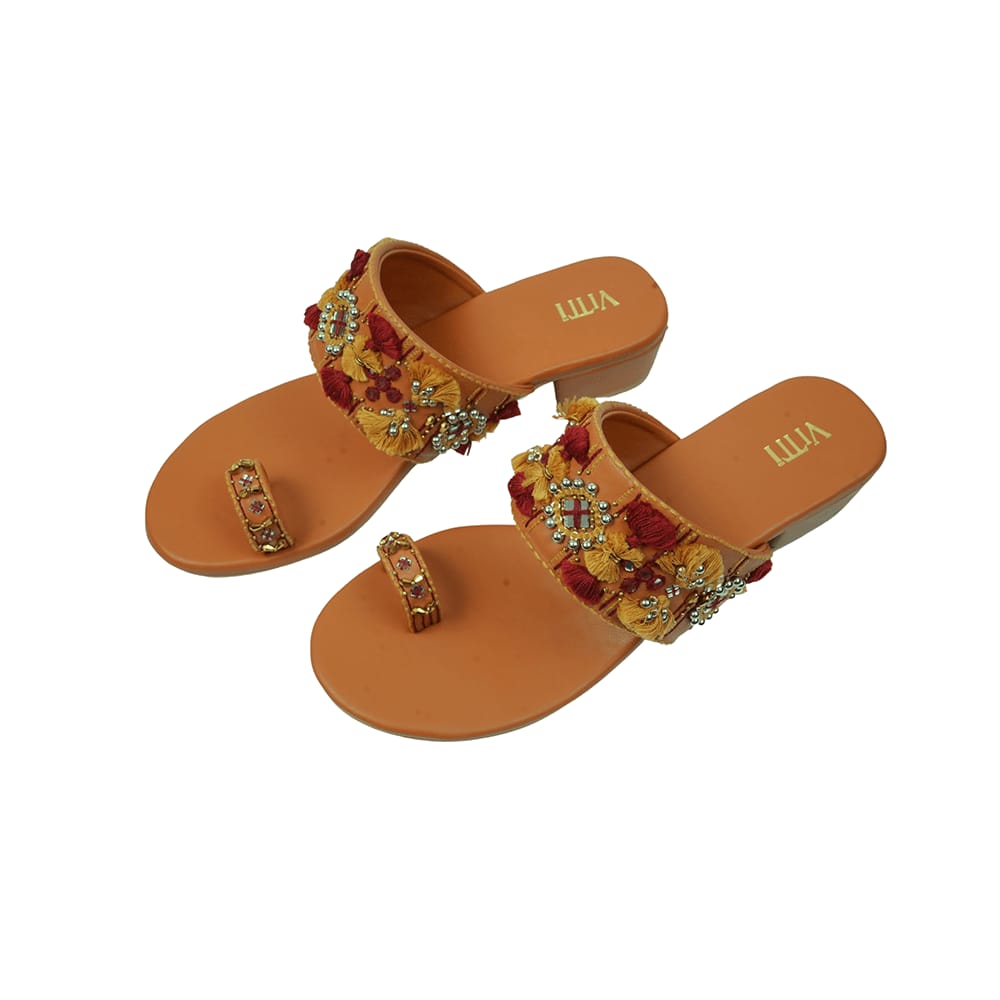 Tawny Tassels